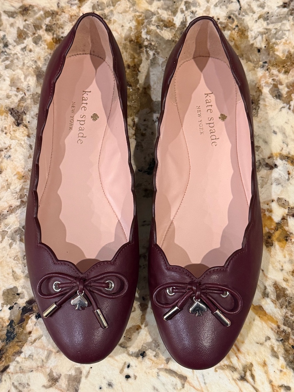 Kate Spade Priya Scalloped Leather Ballet Flats 8.5 Burgundy Oxblood Bow